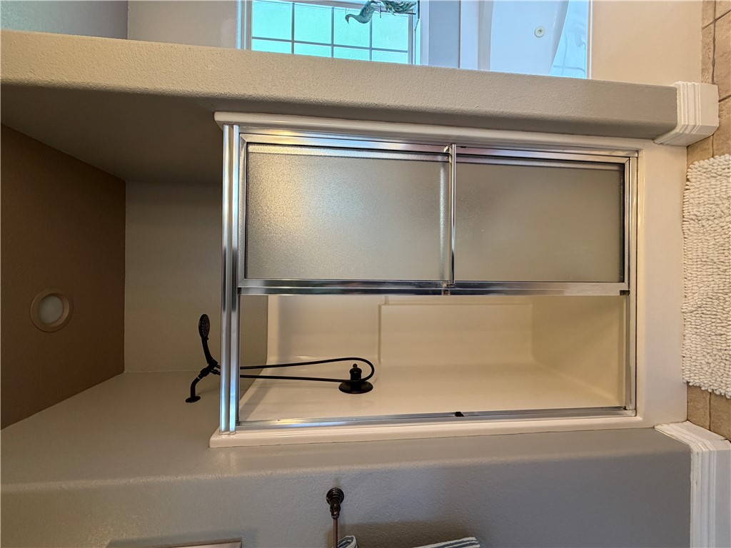 Forest Glen Sub - Residential Lease