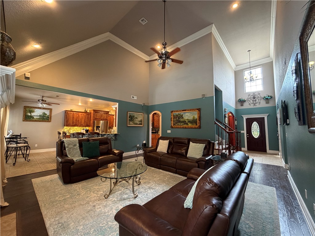 Forest Glen Sub - Residential Lease