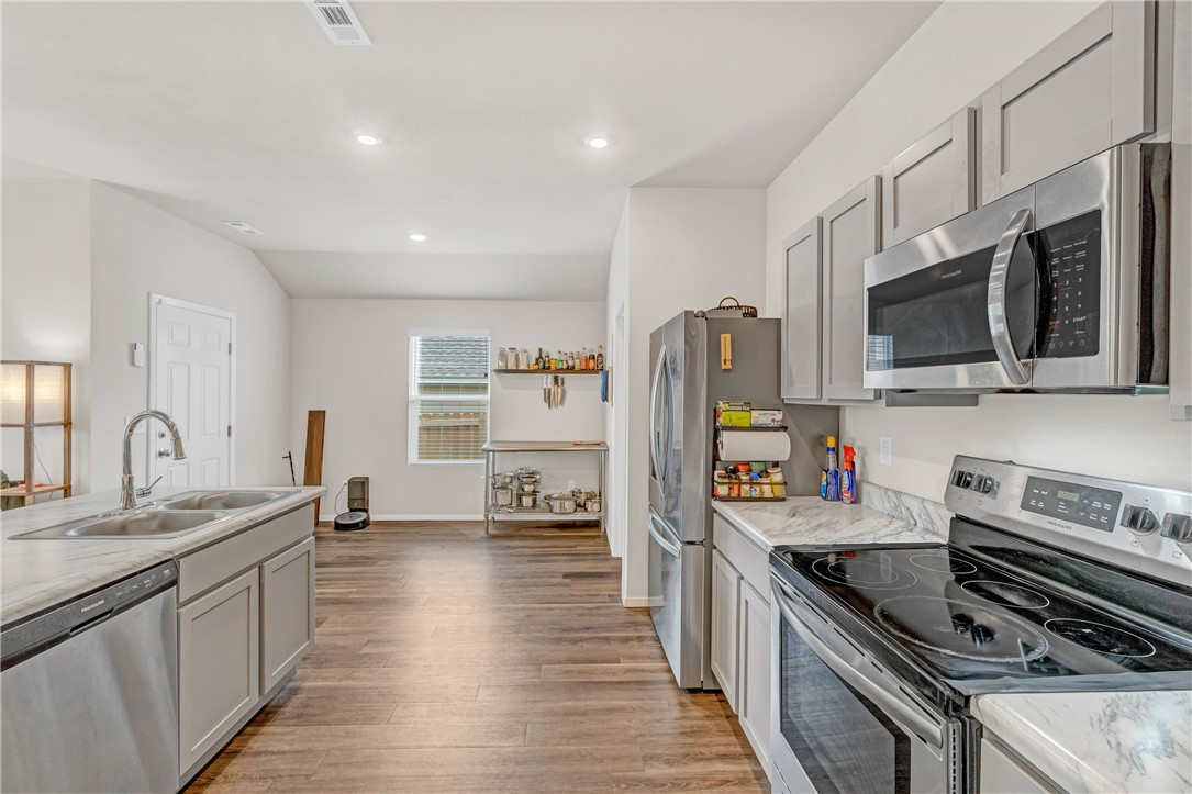 Park Meadows Ph IV - Residential