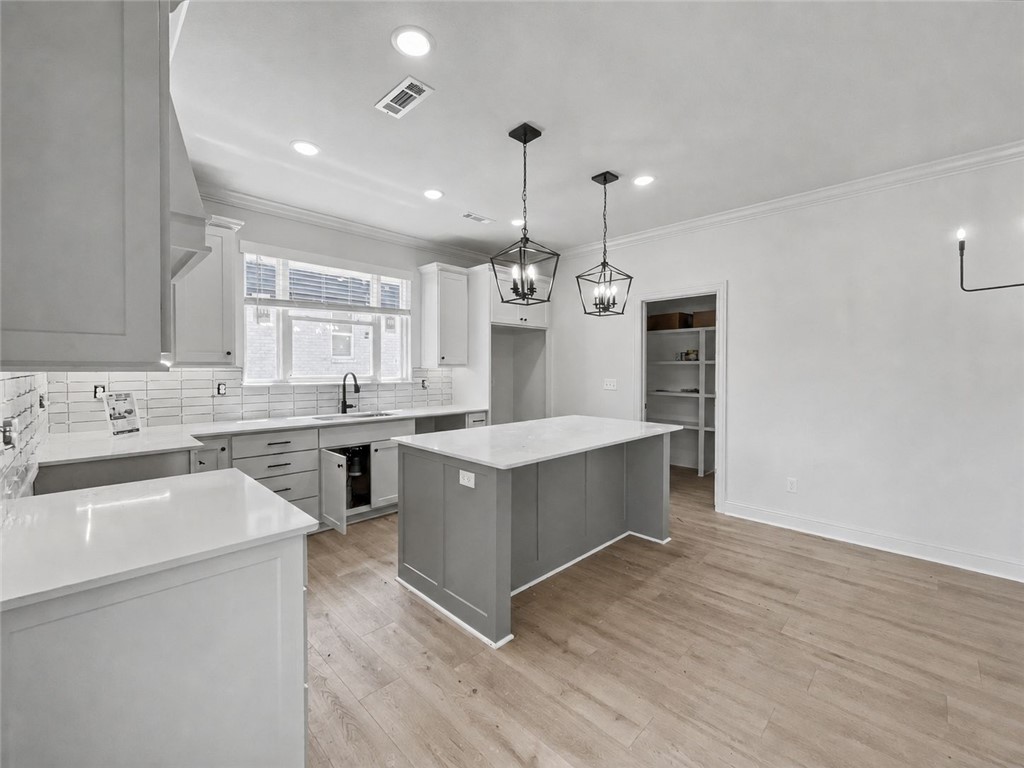 Walnut Grove Sub Ph Iii Bentonville - Residential Lease
