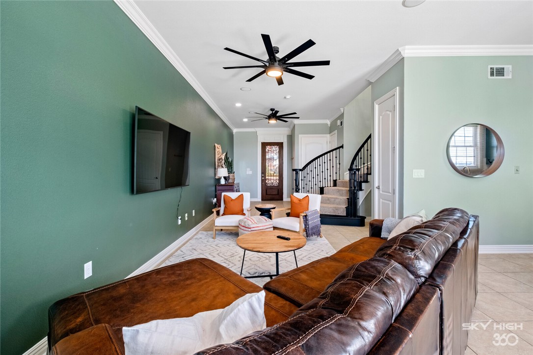 Peaks Ph II, The Rogers - Residential