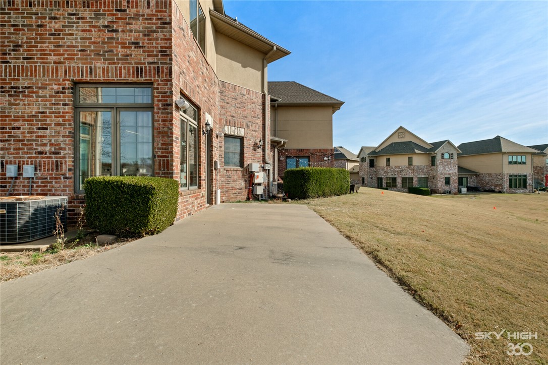 Peaks Ph II, The Rogers - Residential