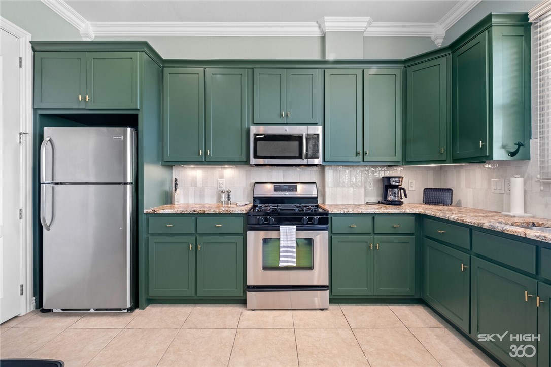 Peaks Ph II, The Rogers - Residential