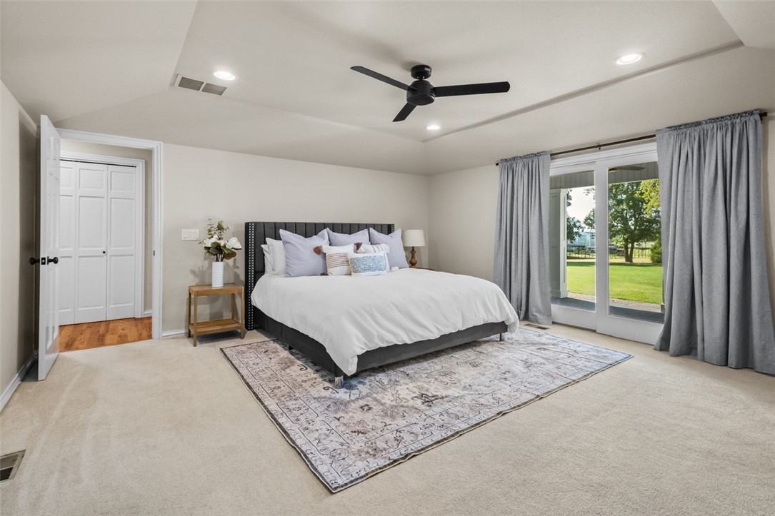 Champions Golf & Cc Ph 2 Rogers - Residential