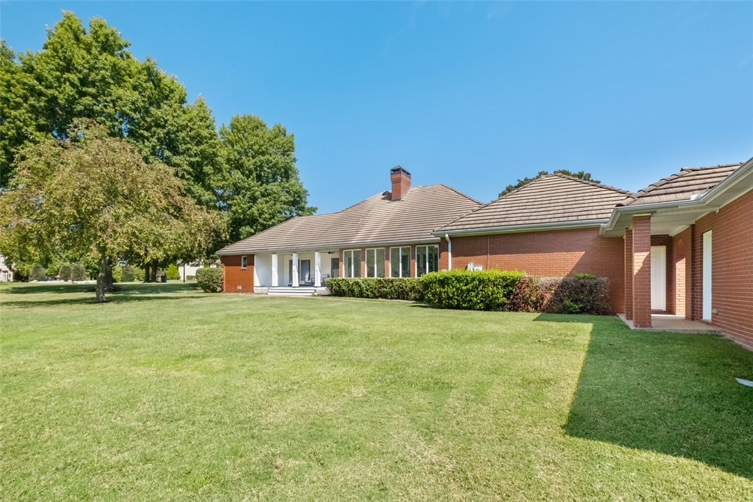 Champions Golf & Cc Ph 2 Rogers - Residential