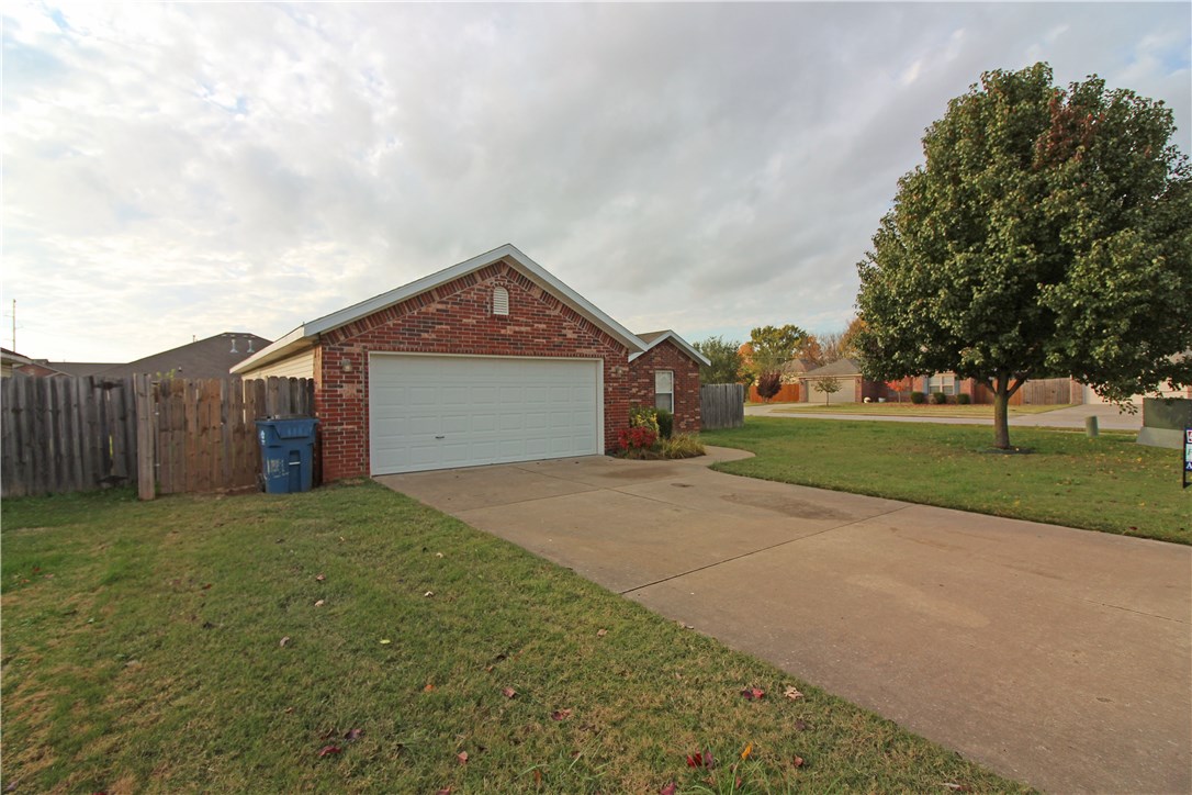 Stoneburrow Add Ph II Bentonville - Residential Lease
