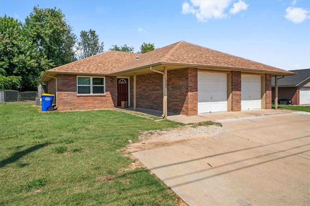 Centennial Acres Unit 09 Rogers - Residential
