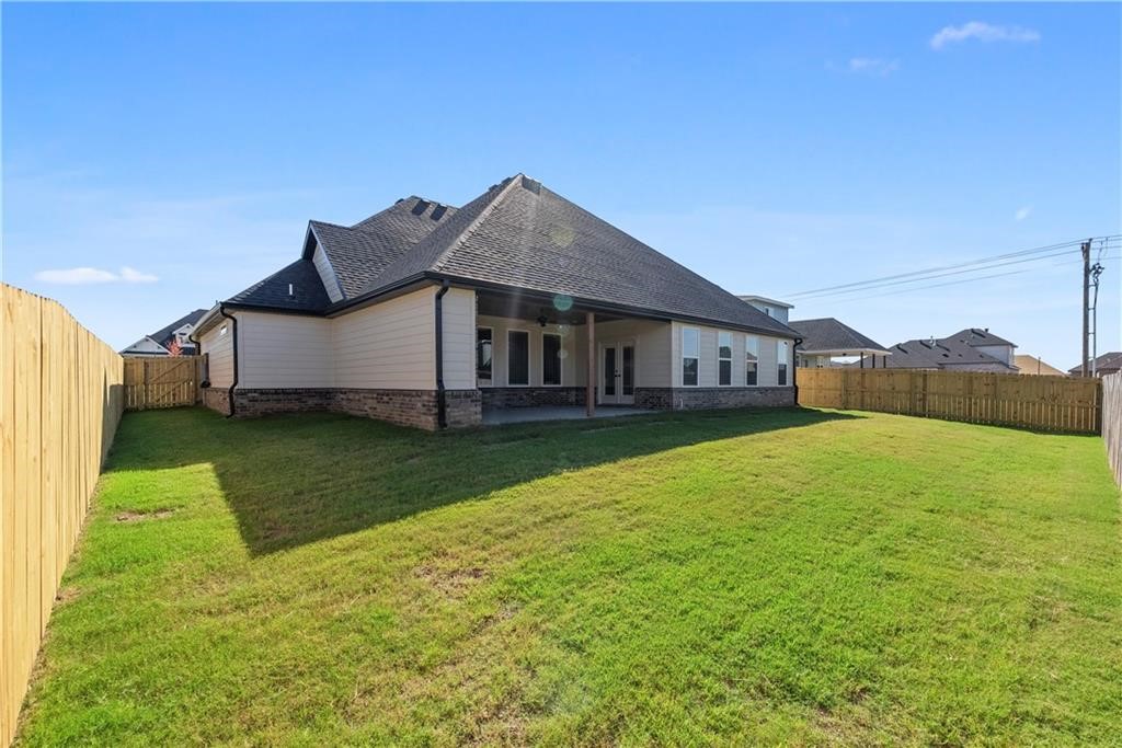JENNA ESTATES-GRAVETTE - Residential