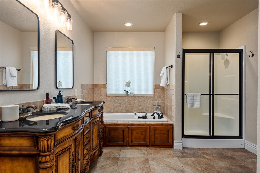 Oakbrooke Sub Ph 1 Bentonville - Residential Lease