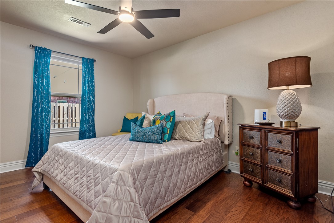 Oakbrooke Sub Ph 1 Bentonville - Residential Lease