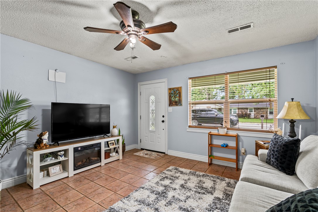 Lyndale Estates Siloam Spgs - Residential
