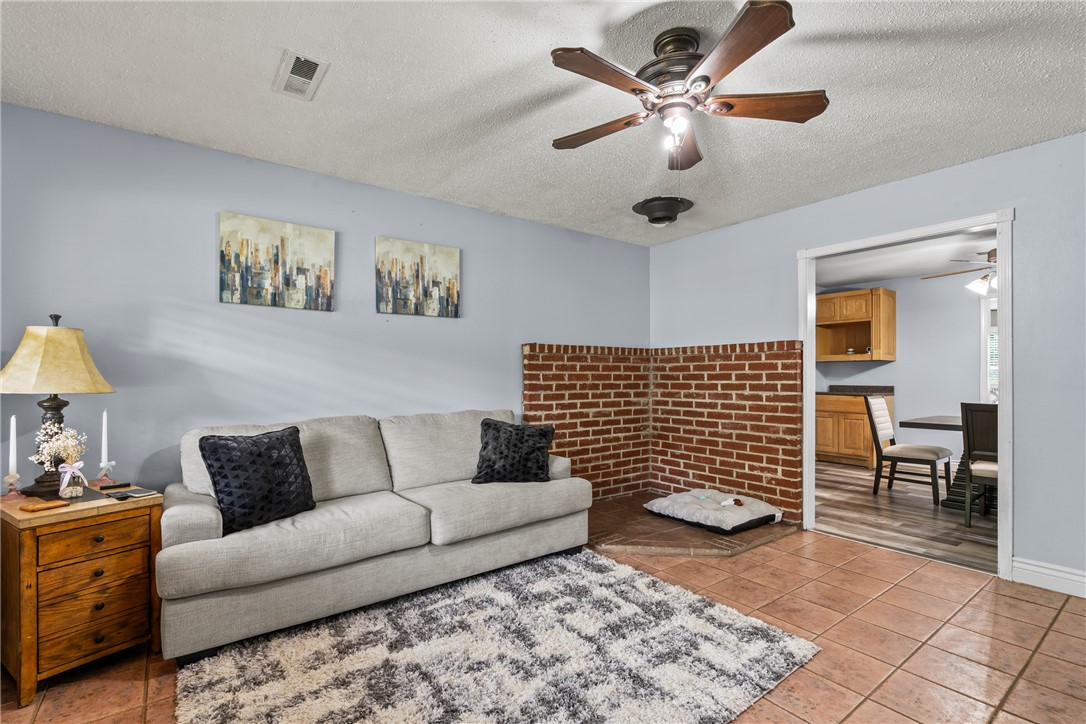 Lyndale Estates Siloam Spgs - Residential