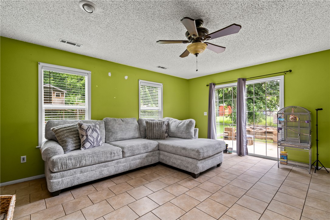 Lyndale Estates Siloam Spgs - Residential