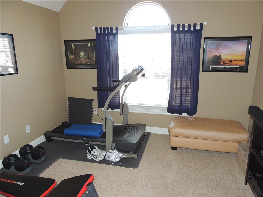 Highland Knolls Unit 2 Ph 2 Rogers - Residential
