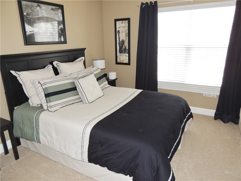 Highland Knolls Unit 2 Ph 2 Rogers - Residential