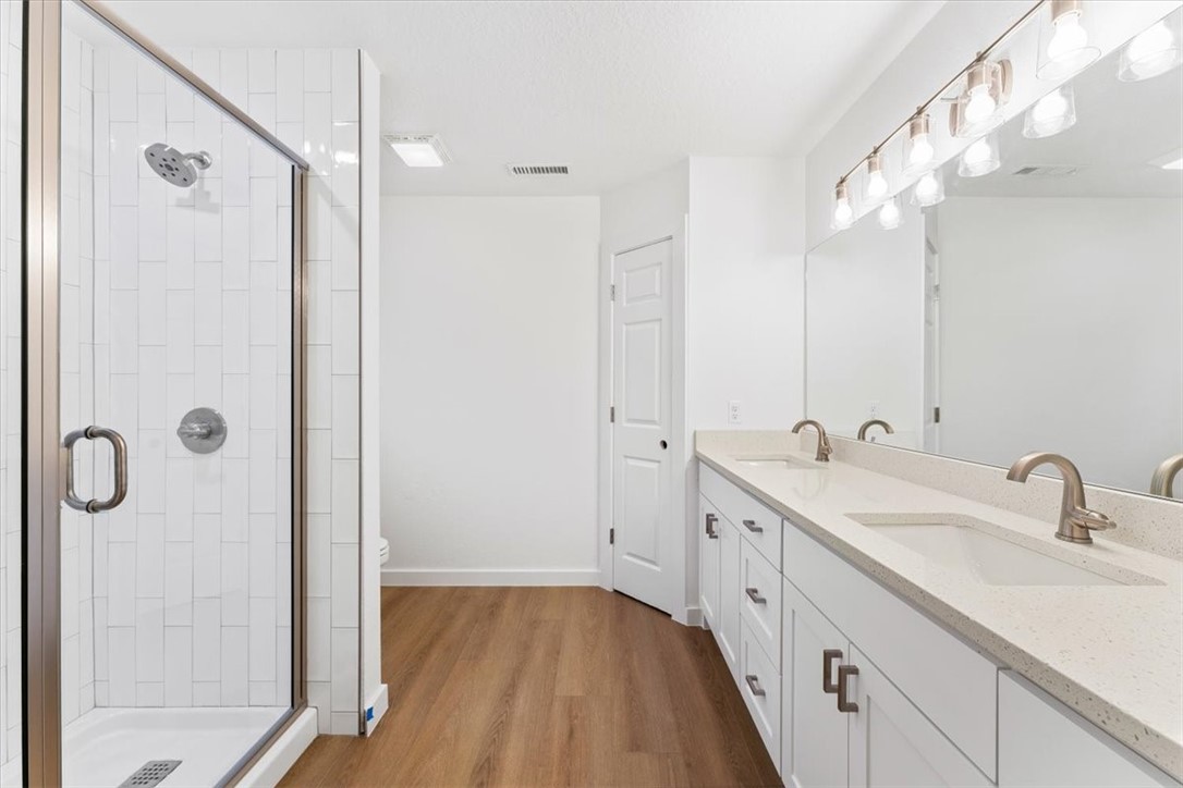 Crossover Heights Ph I - Residential Lease