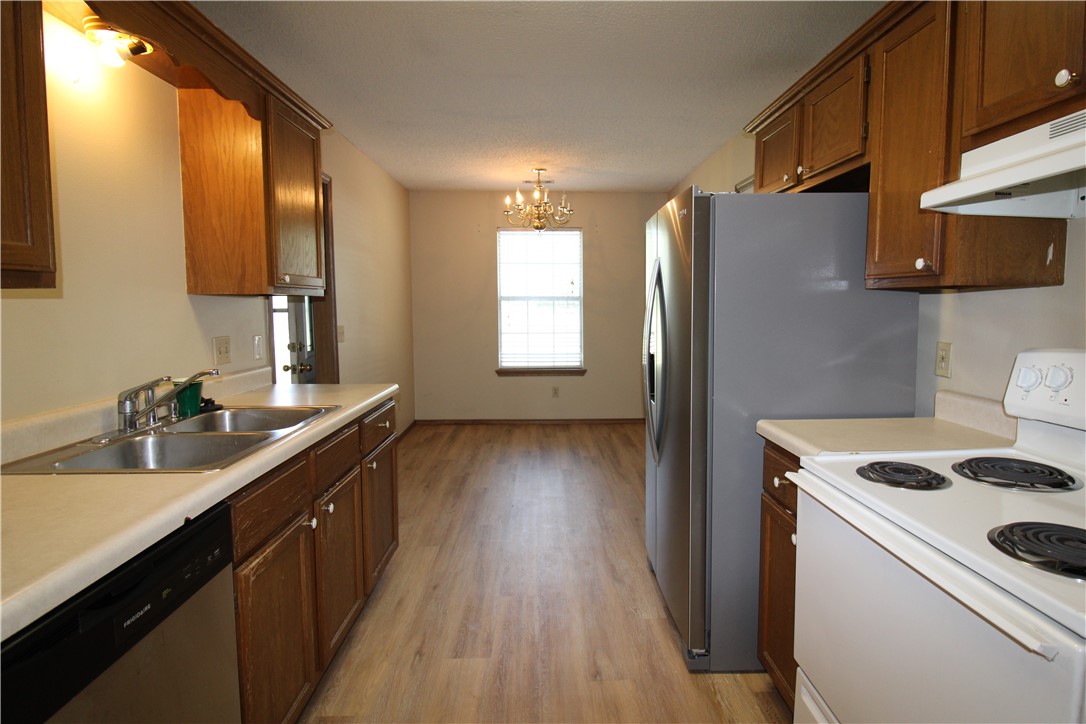 14-18-30-Lowell - Residential Lease