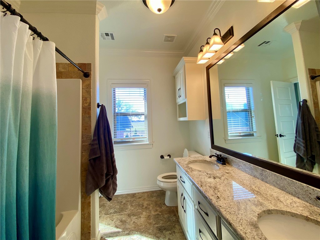 Oak Tree Centerton - Residential