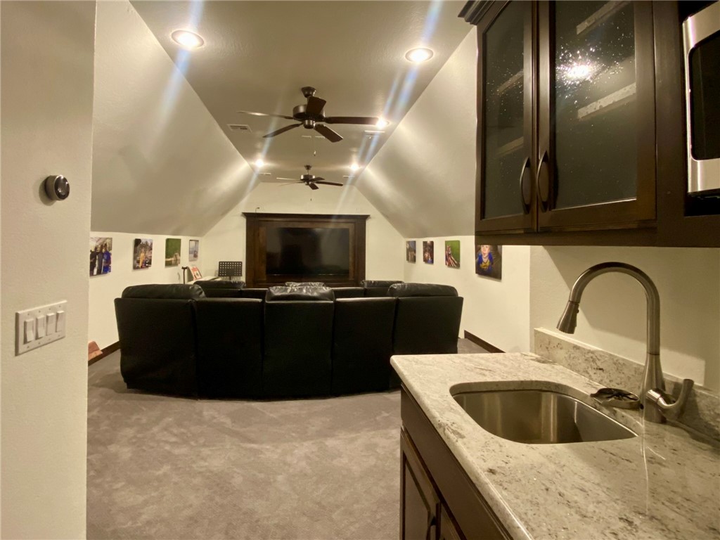 Oak Tree Centerton - Residential
