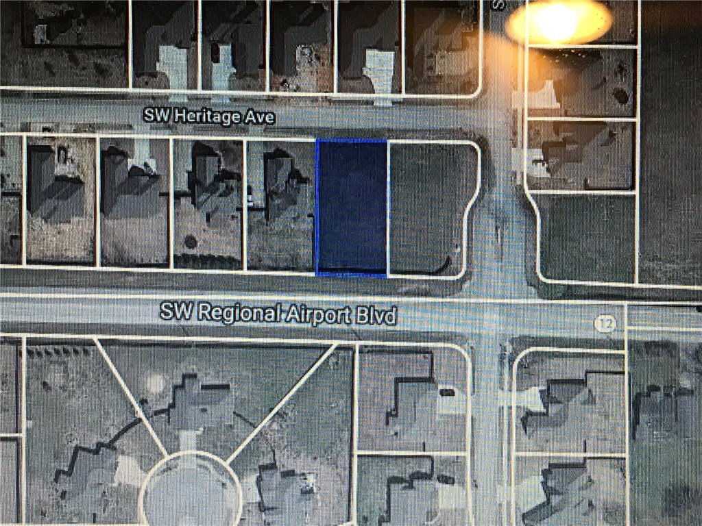Nice level lot in North Fork Subdivision.