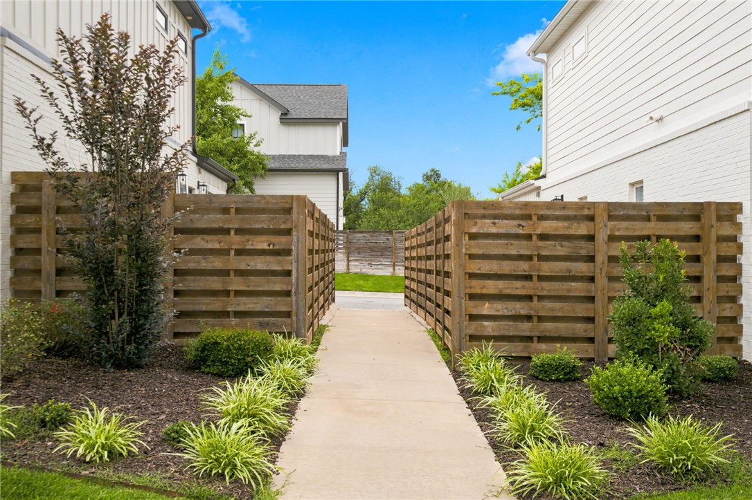 Oz Village - Residential