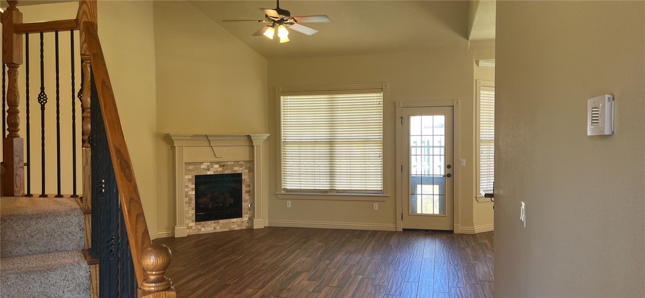 Hearthstone Sub Ph Ii-Rogers - Residential Lease