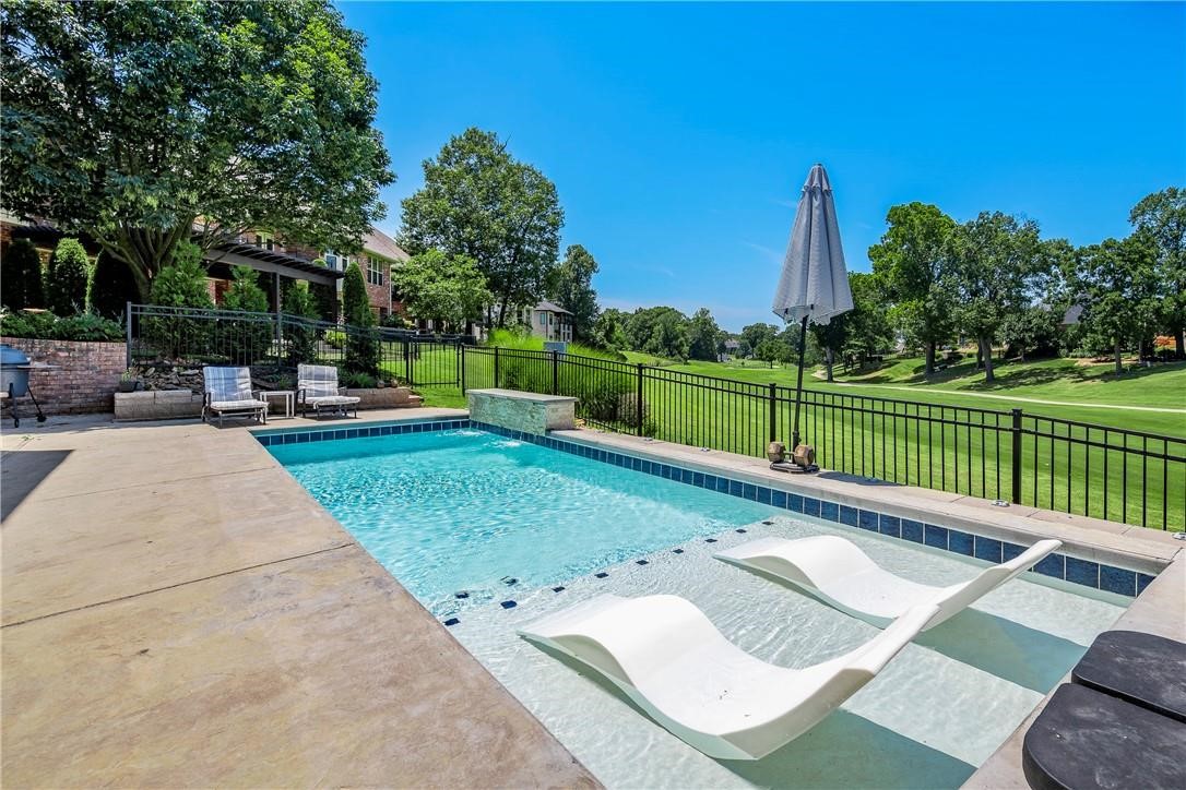 Shadow Valley Ph Ii Rogers - Residential