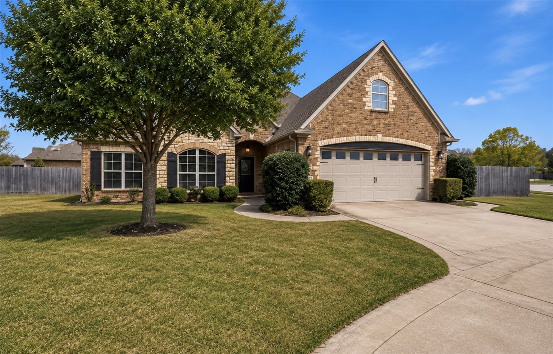 Beautifully maintained home in a centrally located neighborhood offering convenience and sought-after amenities. This 4-bedroom, 2.5-bath home sits on a desirable oversized corner lot and features granite countertops, stainless steel appliances (dishwasher, stove, and microwave), a walk-in pantry, and a functional layout designed for everyday living. Enjoy outdoor living with a covered patio, fenced backyard, circular driveway, 100% gutter coverage, and a versatile storage/workshop building. Neighborhood amenities include two community pools, pond, a park, basketball court, and pavilion. Ideally located within walking distance to elementary and middle school, easy interstate access, shopping, dining, and Fayetteville Square, and just 10 minutes to the University and 5 minutes to Centennial Park and world-class mountain biking trails hosting UCI national and world championships. This home is a must-see!
