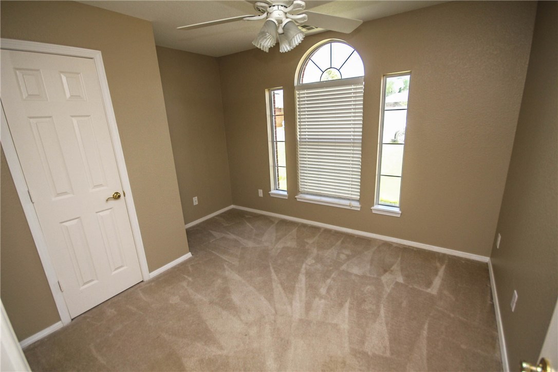 Centerpoint - Residential Lease