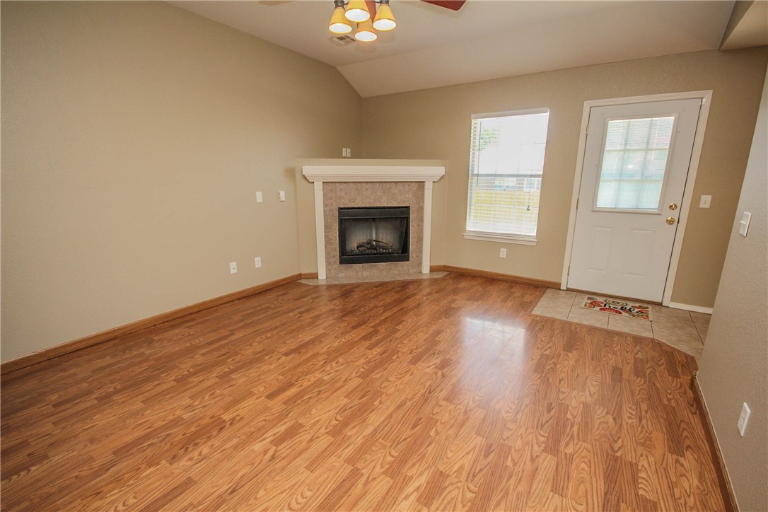 Centerpoint - Residential Lease