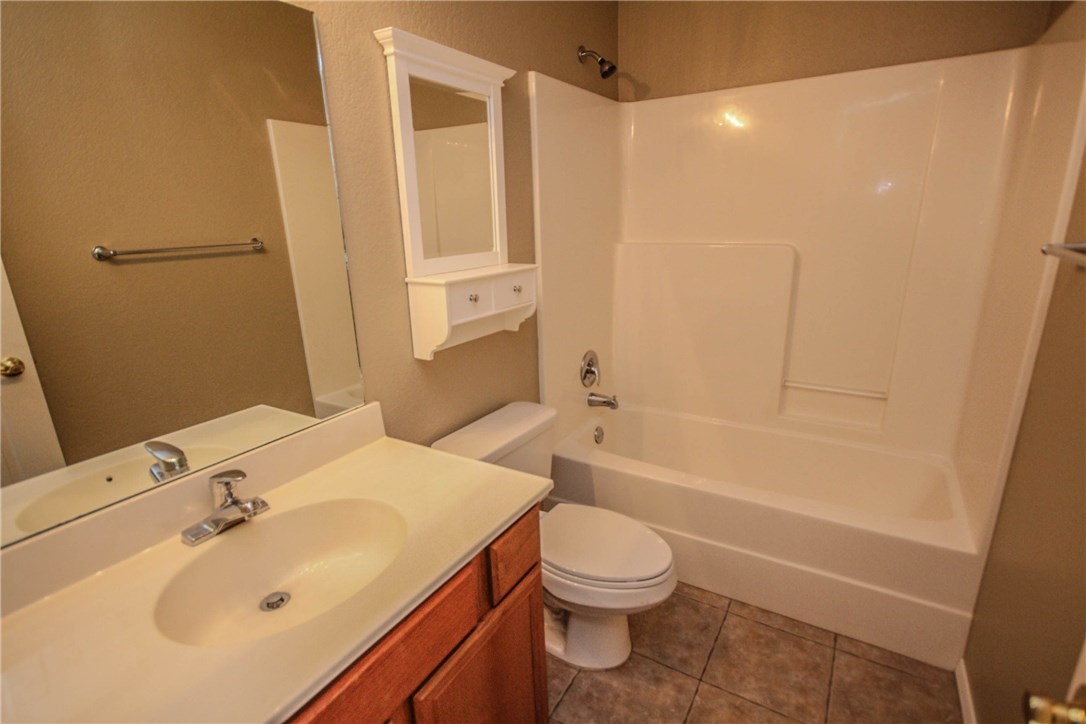 Centerpoint - Residential Lease