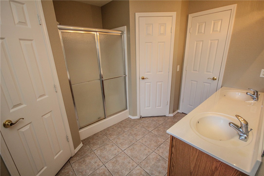 Centerpoint - Residential Lease
