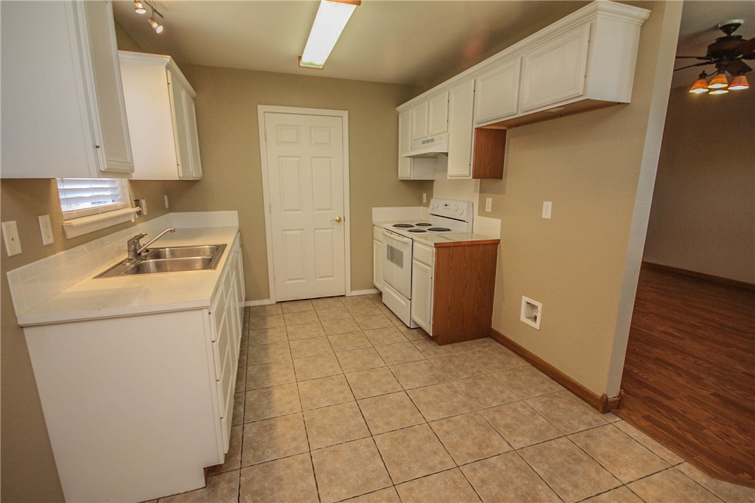 Centerpoint - Residential Lease