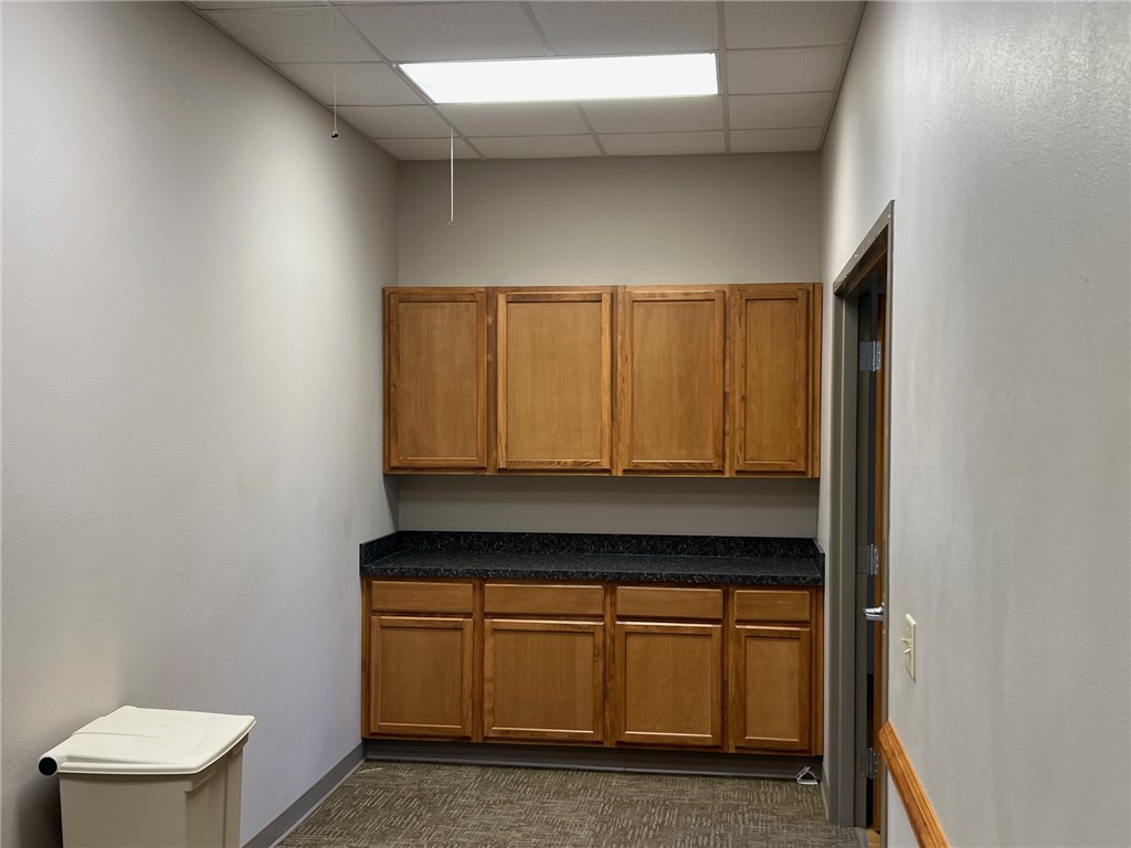 Bassett Place North Ph I Springdale - Commercial Lease