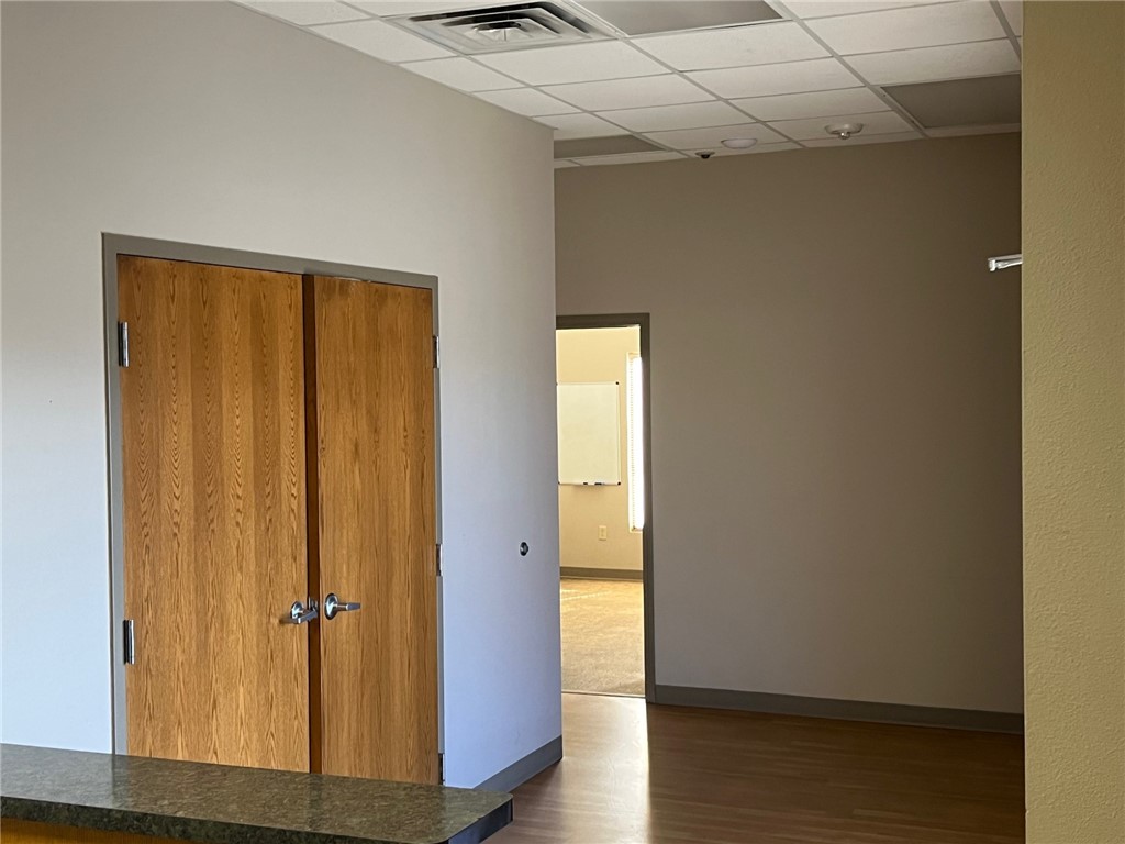 Bassett Place North Ph I Springdale - Commercial Lease