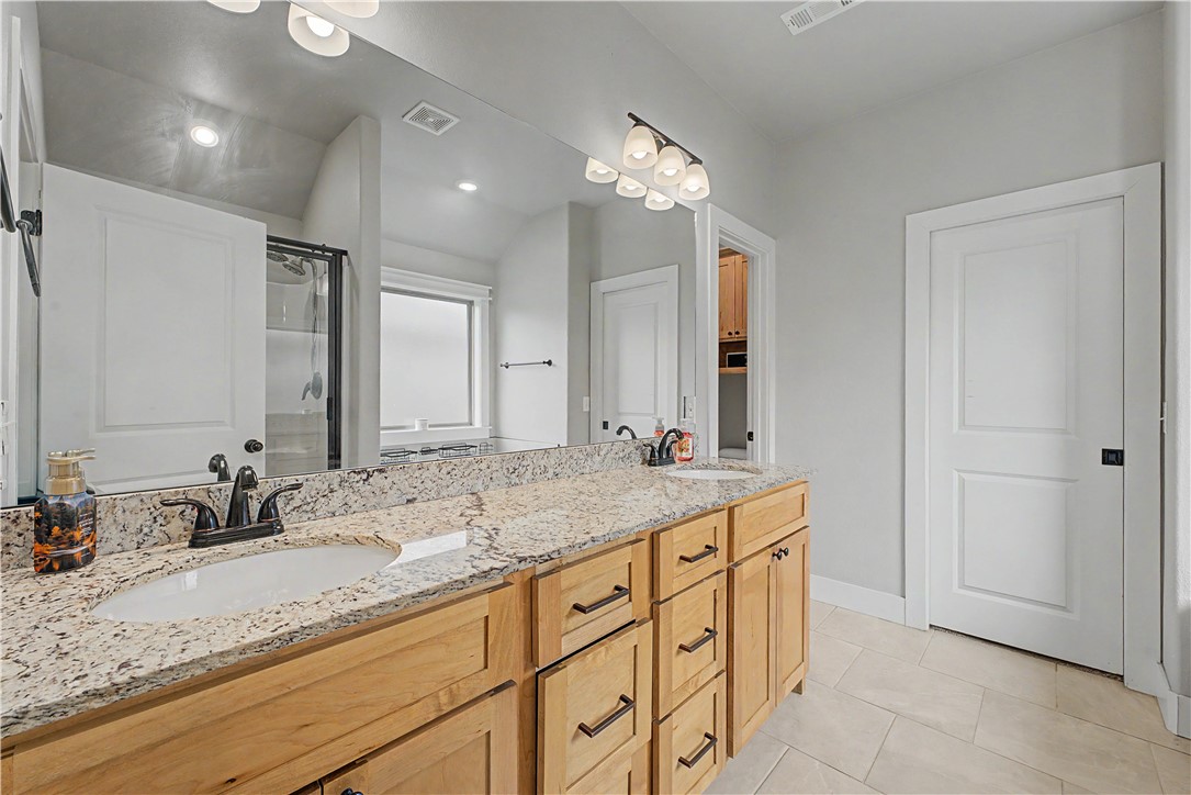 Hickory Meadows Sub Ph 1 - Residential