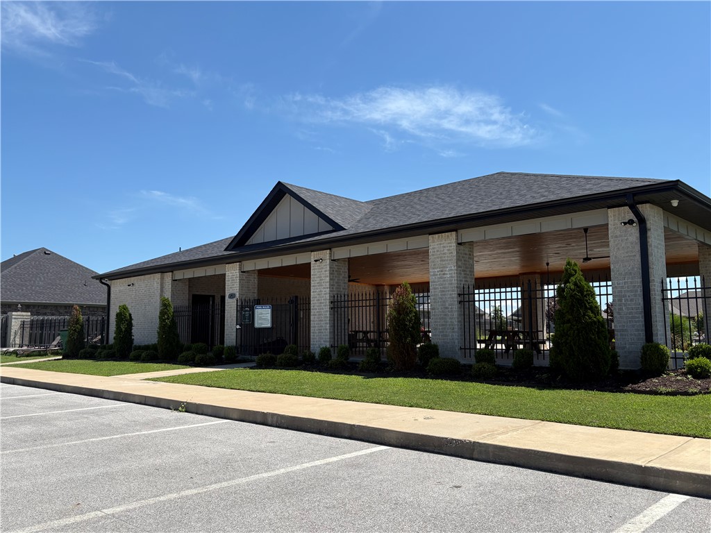 Hickory Meadows Sub Ph 1 - Residential