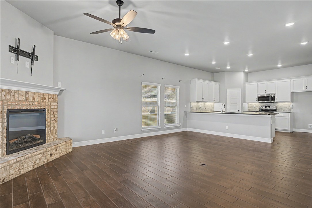 Woodward Hills Sub Ph 5 Highfill - Residential