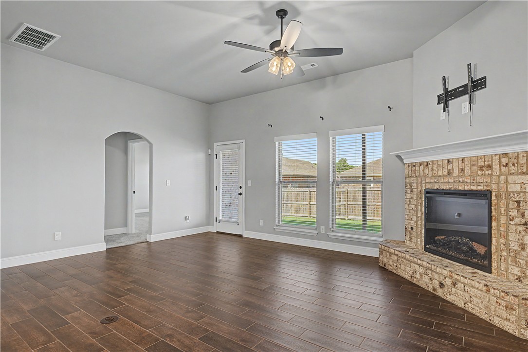 Woodward Hills Sub Ph 5 Highfill - Residential