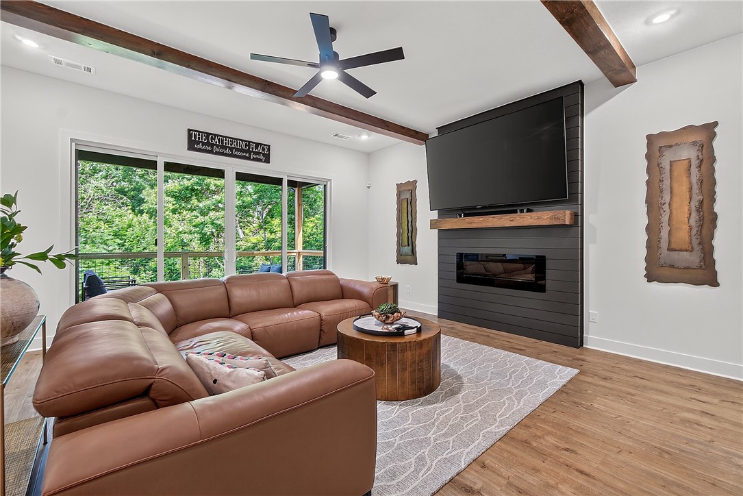 Magrath Sub Bvv - Residential