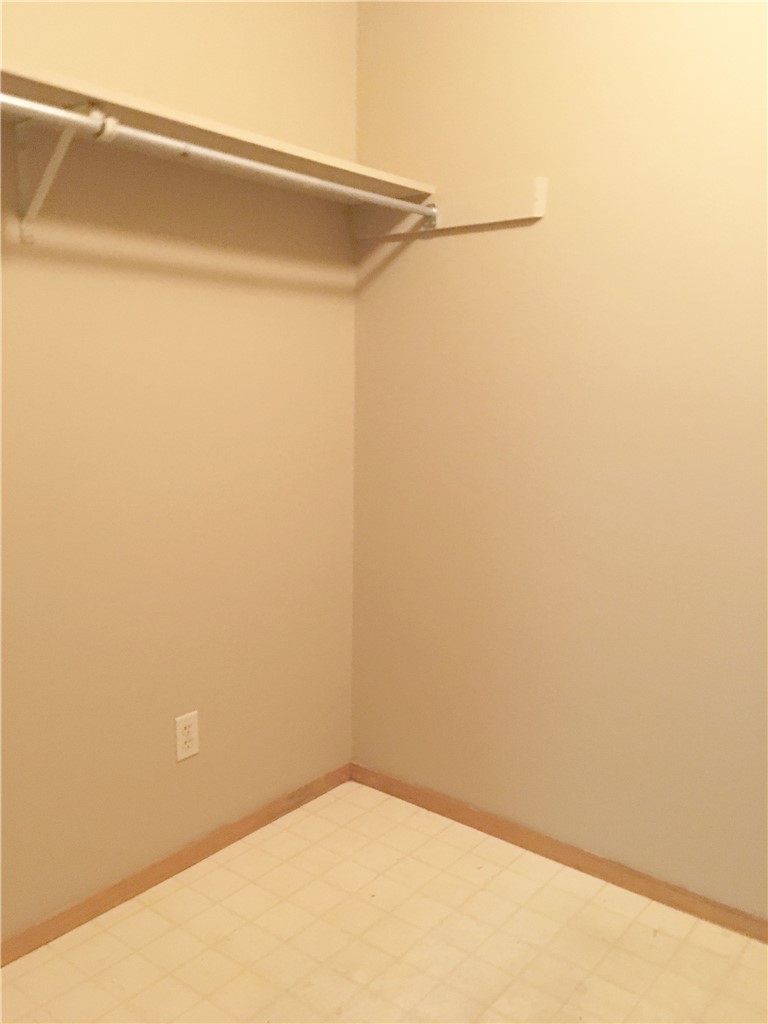 Cedarwood Add Ph I - Residential Lease