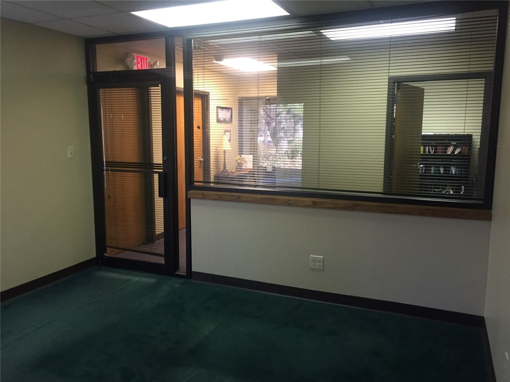Fayetteville Outlots - Commercial Lease