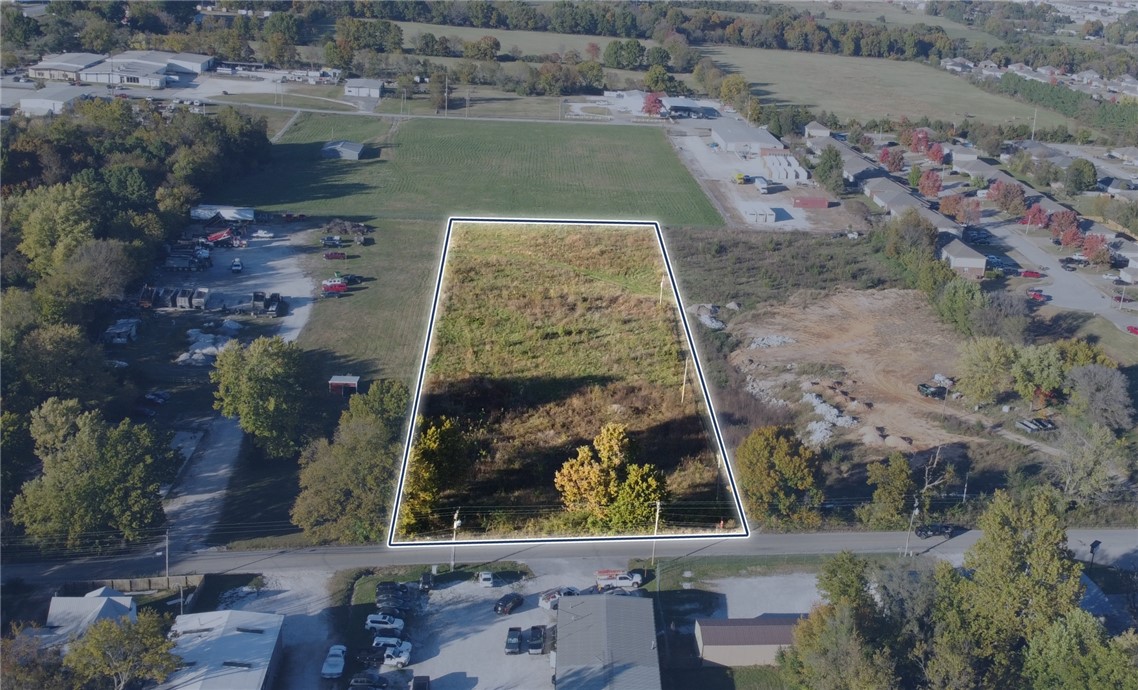 Situated along W County Line Road in Springdale, Arkansas, this ±3.02-acre commercial land opportunity offers excellent visibility and accessibility within a rapidly growing corridor. Priced at $450,000 ($149,006 per acre / $3.42 per SF), the property provides strong value for a range of commercial users seeking C-2 zoning with flexible development potential. Utilities are readily accessible, with water located at the street and sewer nearby, streamlining the development process. Its close proximity (0.2 miles) to Highway 71B enhances connectivity and drives consistent traffic to the area, making this site an ideal location for retail, service-based businesses, or future commercial expansion.

The site is approved for a 300-unit self-storage development. Plans are available upon request.