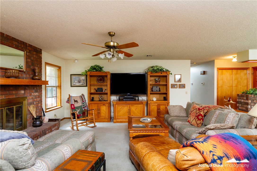 High Chaparral I - Residential
