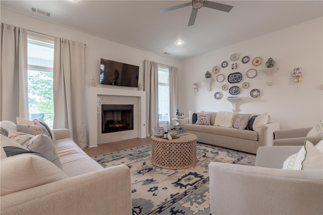 Henderson Park Sub Ph 2 - Residential Lease
