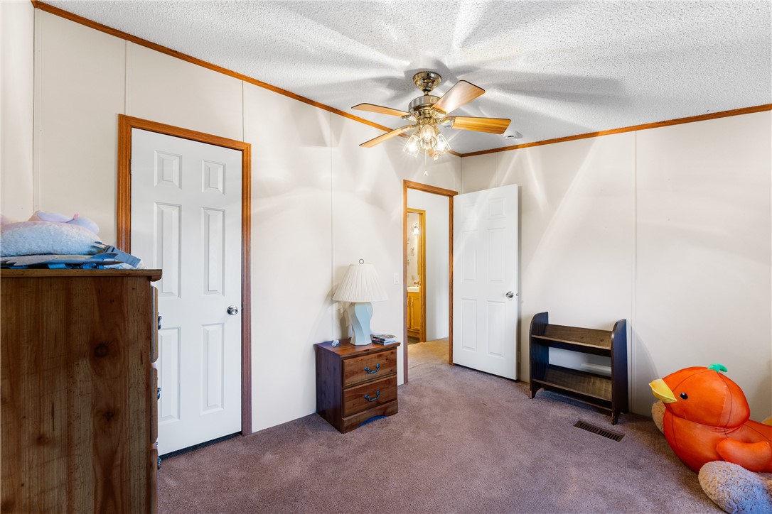 Unit 1 Holiday Island - Residential