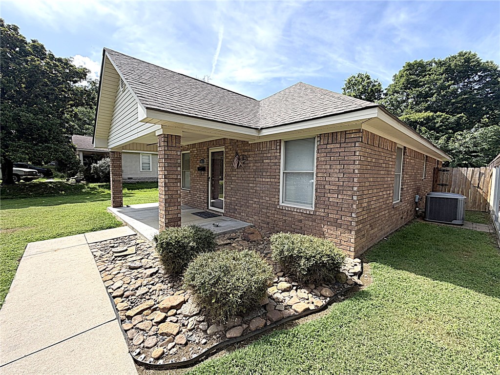 Oakland Place - Residential