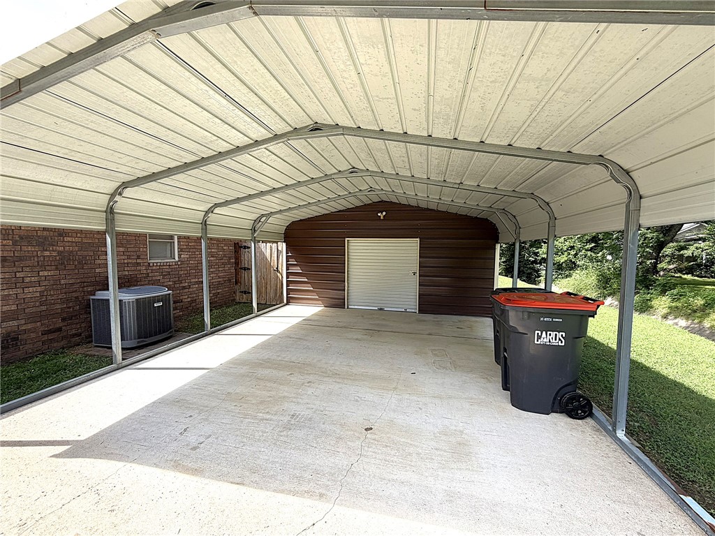 Oakland Place - Residential