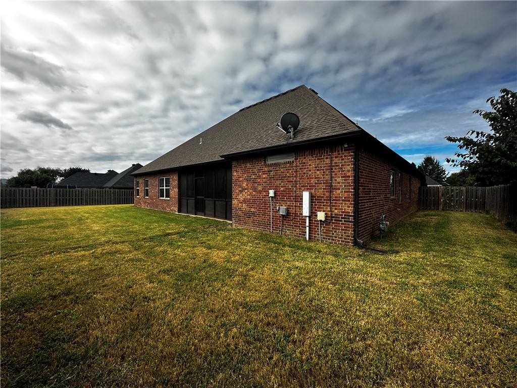Cross Keys Sub Ph I - Residential Lease