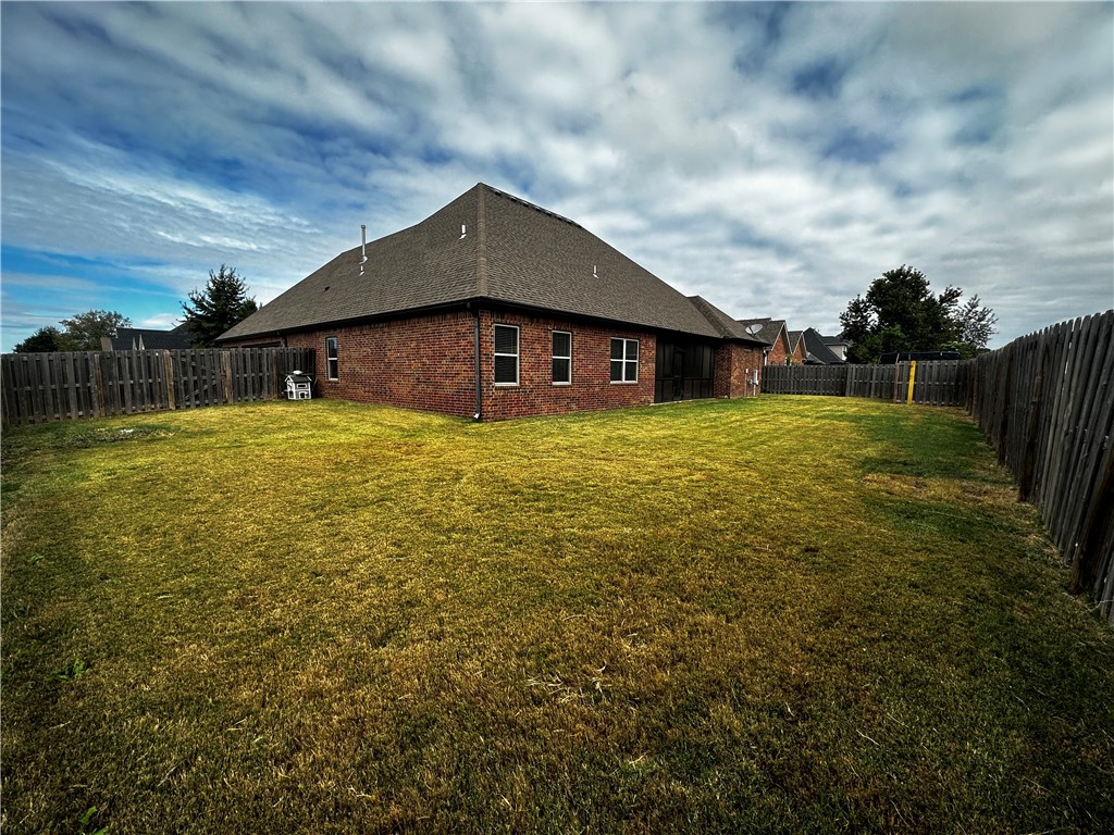 Cross Keys Sub Ph I - Residential Lease